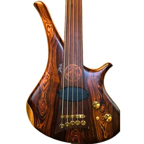 Basses The Luthier Bench