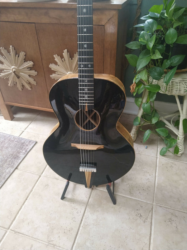 Mortarillo 16" Archtop