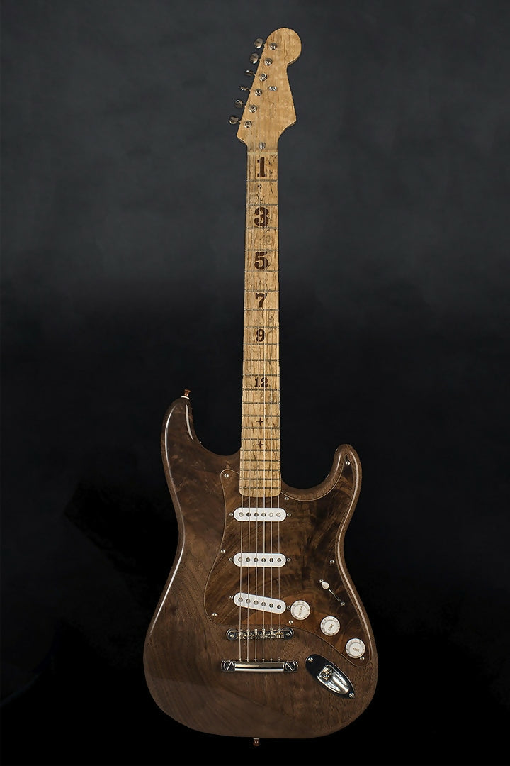 Jerry-Garcia-Stratishcaster-by-Dan-Erlewine-5